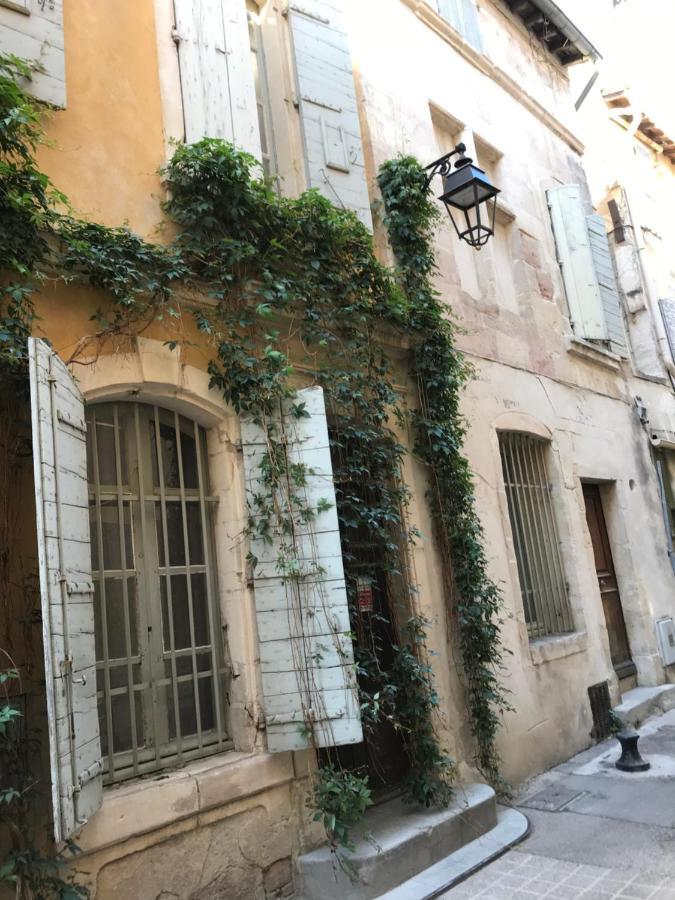 ארל Studio De Charme A La Roquette מראה חיצוני תמונה